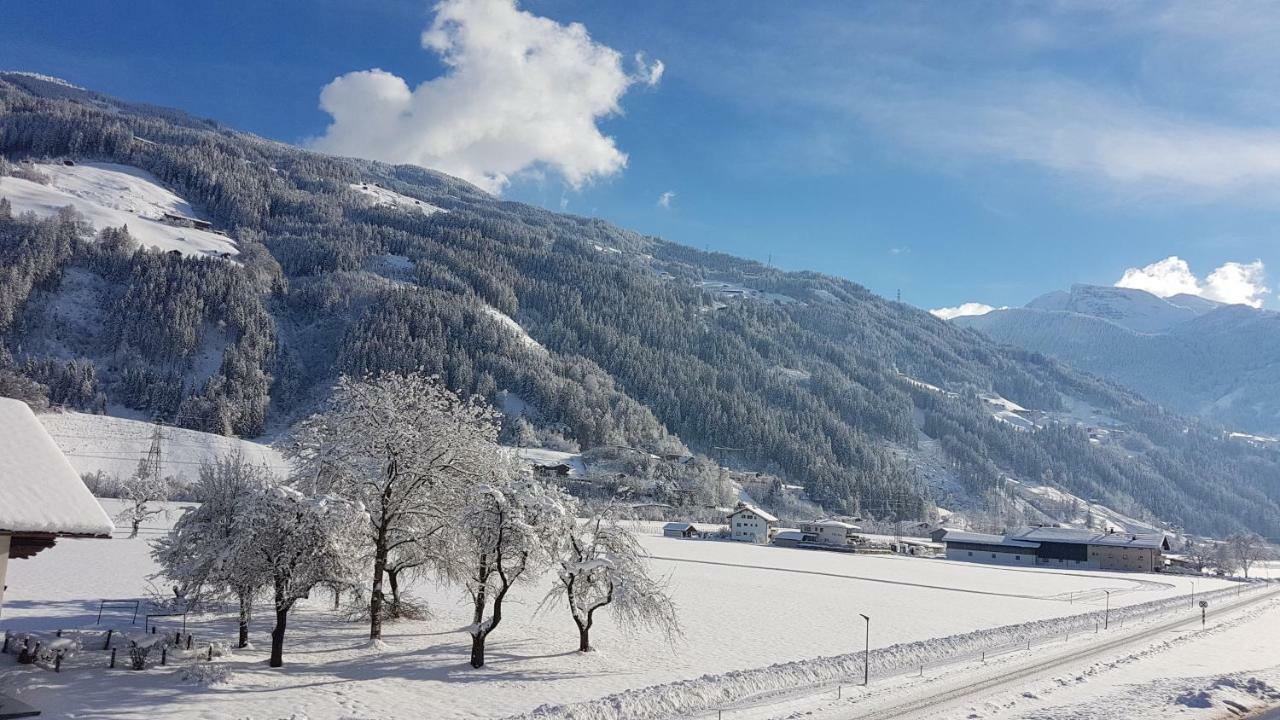 Apart Eberharter Aschau Im Zillertal Kültér fotó